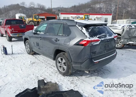 2024 Toyota Rav4 Hybrid Xle from USA, damaged, VIN 2T3RWRFV1RW225193